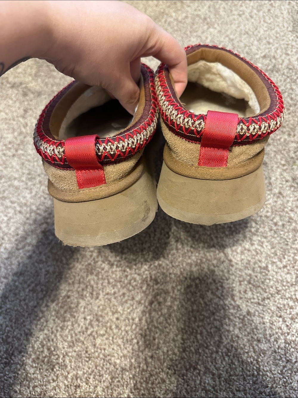 UGG Tazz Platforms - Picture 4 of 12